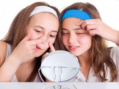 臉上七處長痘痘的位置圖解，一直長痘原來是這里出現毛病