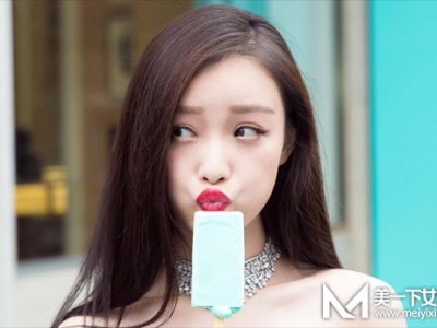 面膜上面的塑料紙的作用 面膜的正確使用方法是什么