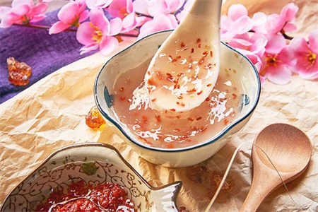 葛根粉的作用與功效,葛根粉的正確吃法有美容養顏的功效-易網健康養生網 葛根粉的作用與功效,葛根粉的正確吃法有美容養顏的功效