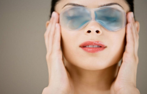 黑眼圈顯老顯憔悴? 4個方法輕松去除