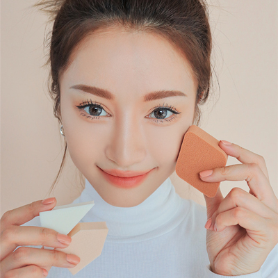 素顏霜和粉底液哪個先涂?粉底液可以混素顏霜嗎-易網健康<a href=http://www.gyfww.com/jkys/ target=_blank class=infotextkey>養生</a>網 素顏霜和粉底液哪個先涂?粉底液可以混素顏霜嗎