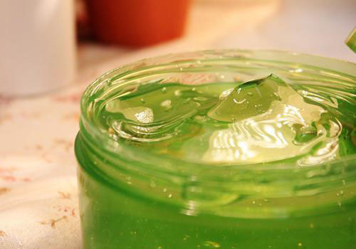 蘆薈膠可以涂著睡覺嗎 蘆薈膠的正確用法