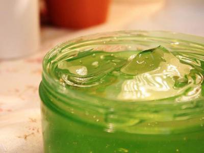 蘆薈膠可以涂著睡覺(jué)嗎 蘆薈膠的正確用法