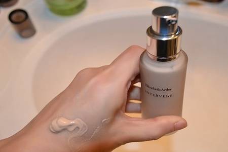 油皮最好用粉底液排行榜，雅詩蘭黛蘭蔻絕對不會選錯