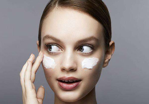 女人黑眼圈怎么去除？常吃這些黑眼圈不再來