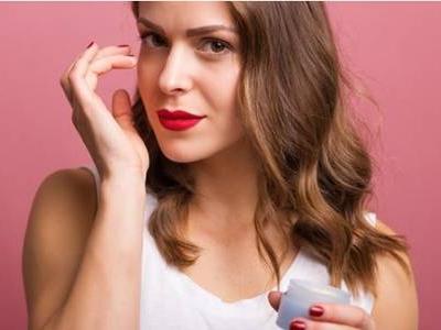 女生用眼霜的正確使用方法，眼霜用對(duì)才有效果