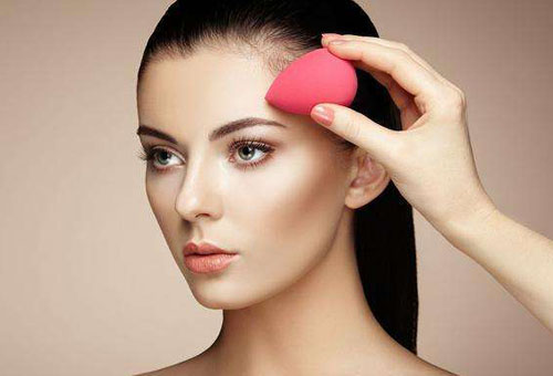 散粉定妝會不會堵塞毛孔 教你4個妙招來避免