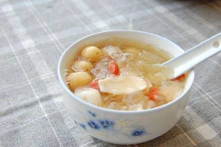 百合的功效與作用，除了泡水百合怎么做好吃？