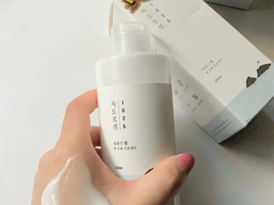 適合干皮女生的平價水乳  清爽不油膩