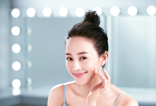 皮膚怎么區分白皮黃皮？怎么快速養成冷白皮？