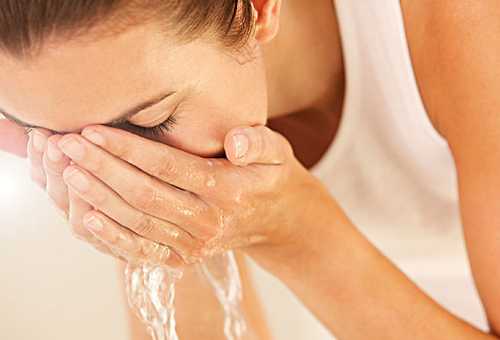 消除皺紋的3個實用小技巧 不想變老一點要看