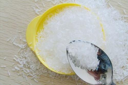 味精吃多了會(huì)怎么樣？會(huì)出現(xiàn)以下三種危害