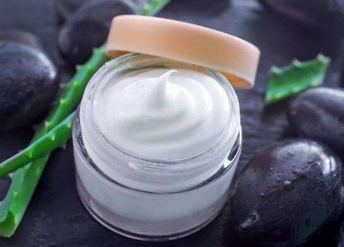 面霜有哪些護膚效果？如何選擇適合自己膚質的面霜