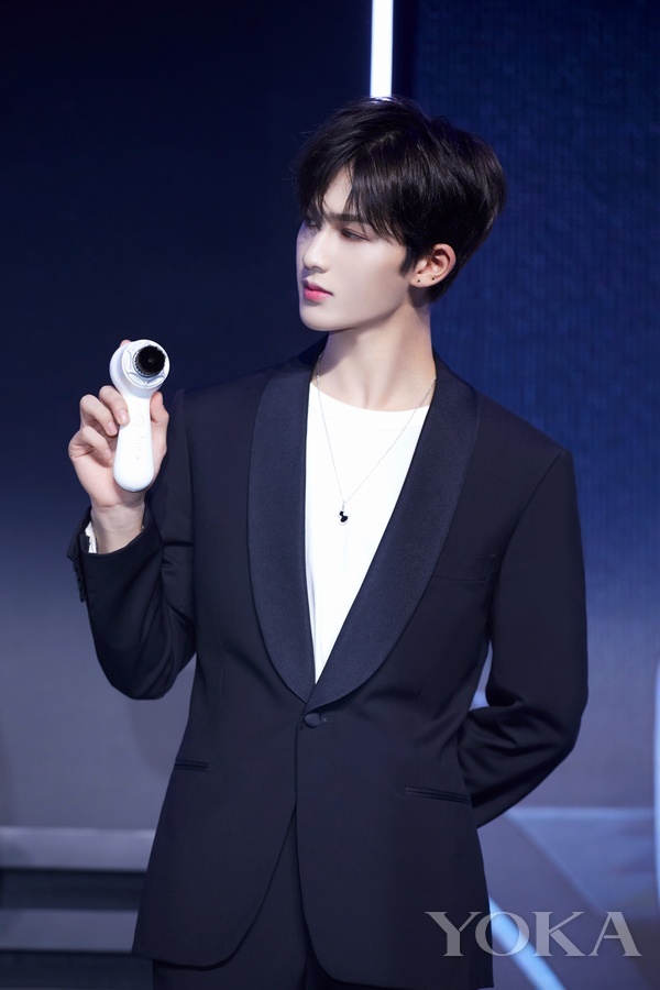 一鍵掌控肌膚未來 YOKA對話科萊麗品牌總經理