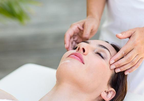 油性皮膚用什么護膚品 油性肌膚夏季如何護膚