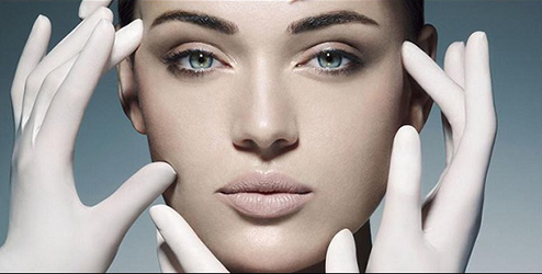 洗臉后，補水保濕平紋布顯年輕是重要