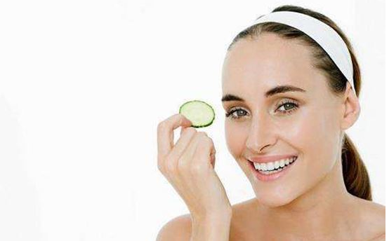 肌膚護理的一切正常次序恰當(dāng)?shù)淖o膚的步驟-易網(wǎng)健康養(yǎng)生網(wǎng) 肌膚護理的一切正常次序恰當(dāng)?shù)淖o膚的步驟