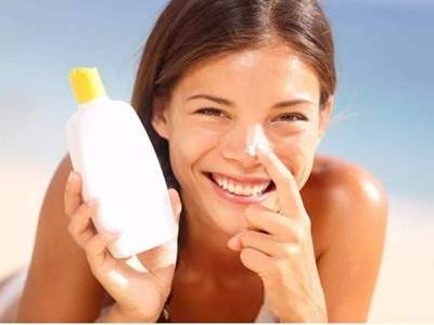 防曬霜排行榜10強，夏天最好用的防曬霜品牌產品