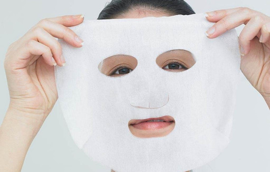 先去角質還是先敷面膜 去完角質后多久敷面膜