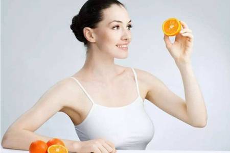 女生油性皮膚怎么改善,夏天出油多需要六個去油方法-易網健康<a href=http://www.gyfww.com/jkys/ target=_blank class=infotextkey>養生</a>網 女生油性皮膚怎么改善,夏天出油多需要六個去油方法