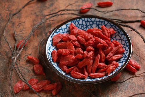 吃什么排黑色素最強(qiáng)？這些食物效果好