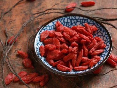 吃什么排黑色素最強(qiáng)？這些食物效果好