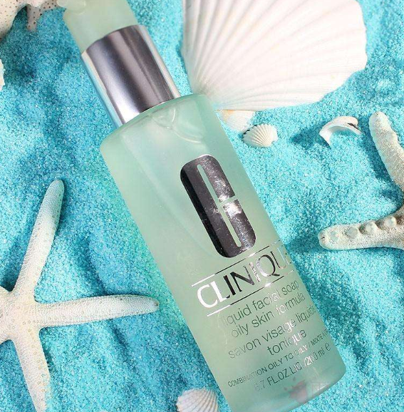 中性皮膚適合用什么爽膚水？中性皮膚夏季用什么護(hù)膚品好？