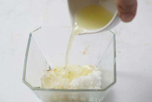 油性皮膚怎么改善？實用的油性皮膚去油小竅門