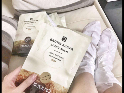 敷爾佳黑膜確實比白膜好用嗎？敷爾佳黑膜和白膜有什么區別？