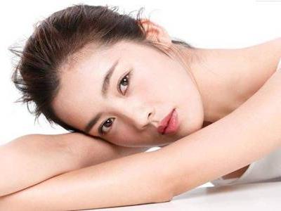 激素臉初期癥狀圖片大全 比較嚴(yán)重的激素臉紅癢用什么去除