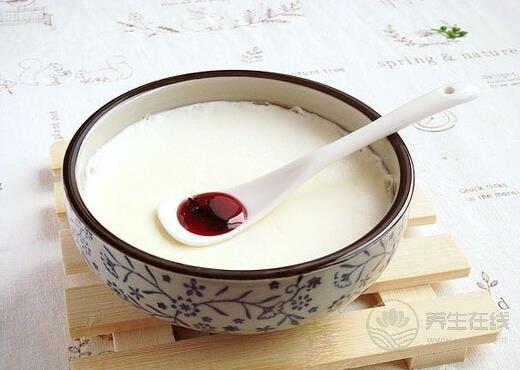 喝牛奶要注意 10種錯誤喝法如同服毒