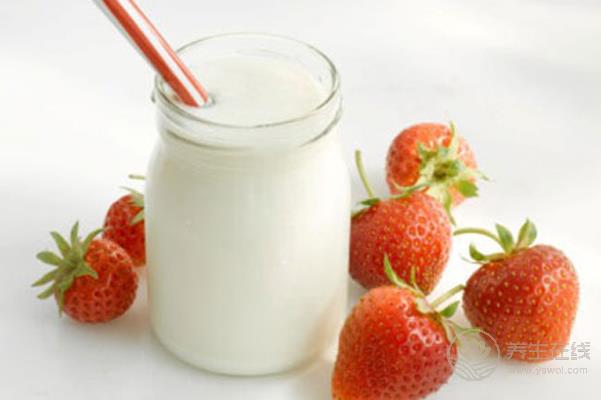 揭秘酸奶的八種錯(cuò)誤喝法