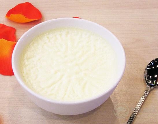 喝牛奶要注意 10種錯誤喝法如同服毒