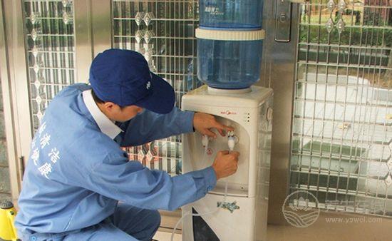 早上起床4種水一定不能喝