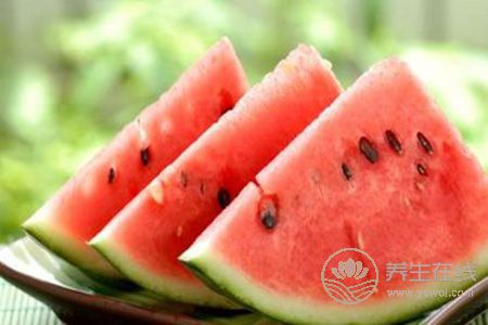 中老年人夏季養(yǎng)生怎么做? 中老年人夏季養(yǎng)生怎么做?