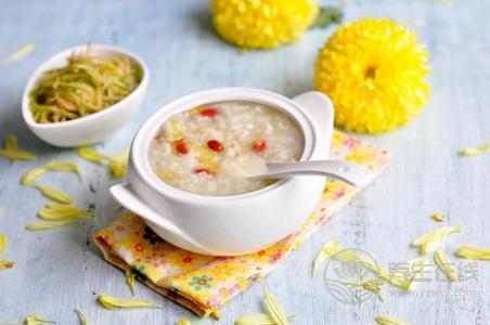 春分養生護肝胃：豬肚白術湯補脾益氣