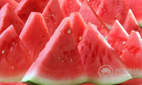 夏天常吃的7種水果,功效你都清楚嗎? 夏天常吃的7種水果,功效你都清楚嗎?