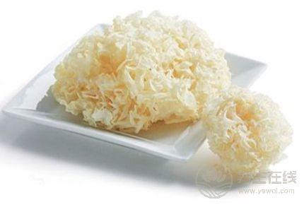 秋季喉嚨痛吃什么 十種食物去燥潤喉