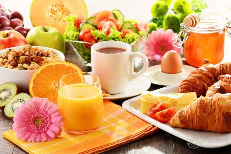 性事積極也是秋季養(yǎng)生之道?這15件事能做到一半你的身體不會(huì)太差 性事積極也是秋季養(yǎng)生之道?這15件事能做到一半你的身體不會(huì)太差