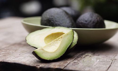 春節(jié)飲食雜亂造成皮膚負(fù)擔(dān)，飯后7種水果排毒效果好