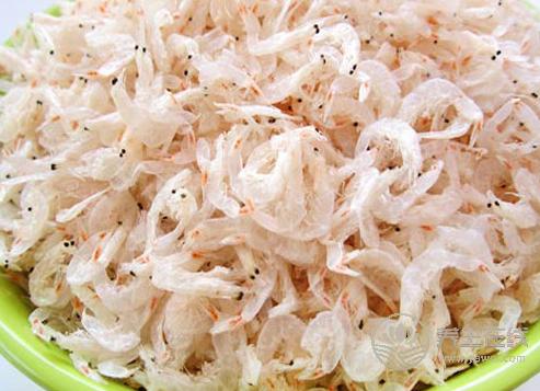 老人在夏季要補這四樣,您都補了嗎? 老人在夏季要補這四樣,您都補了嗎?