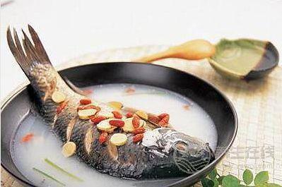 春分養生護肝胃：豬肚白術湯補脾益氣