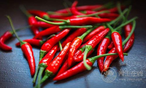 秋冬易患風寒感冒 多吃這些食物有效治療