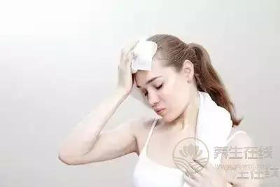 這個(gè)部位出汗，竟是中風(fēng)前兆！夏天到了，都得注意！