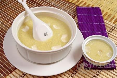 秋冬季養生多吃小米 小米粥怎么煮營養更豐富