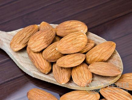 夏季五種食品能有效緩解便秘 夏季五種食品能有效緩解便秘