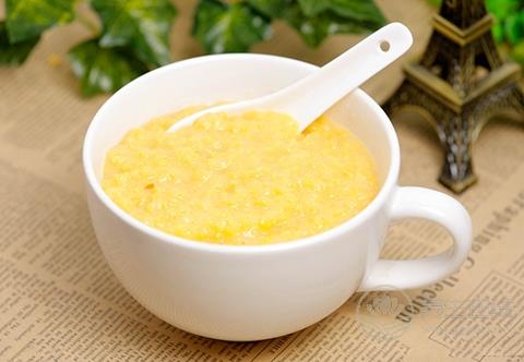 春季養(yǎng)生喝點(diǎn)粥 小米熬粥功效堪比人參