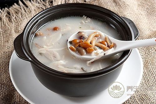 春天天氣多變 增強(qiáng)抵抗力推薦六款靚湯 春天天氣多變 增強(qiáng)抵抗力推薦六款靚湯