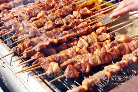 夏天啤酒加烤串爽歪歪？喝啤酒的這些禁忌你知道嗎