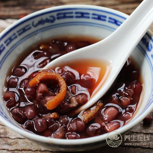 春季多喝4種糖水,可以緩解春困 春季多喝4種糖水,可以緩解春困